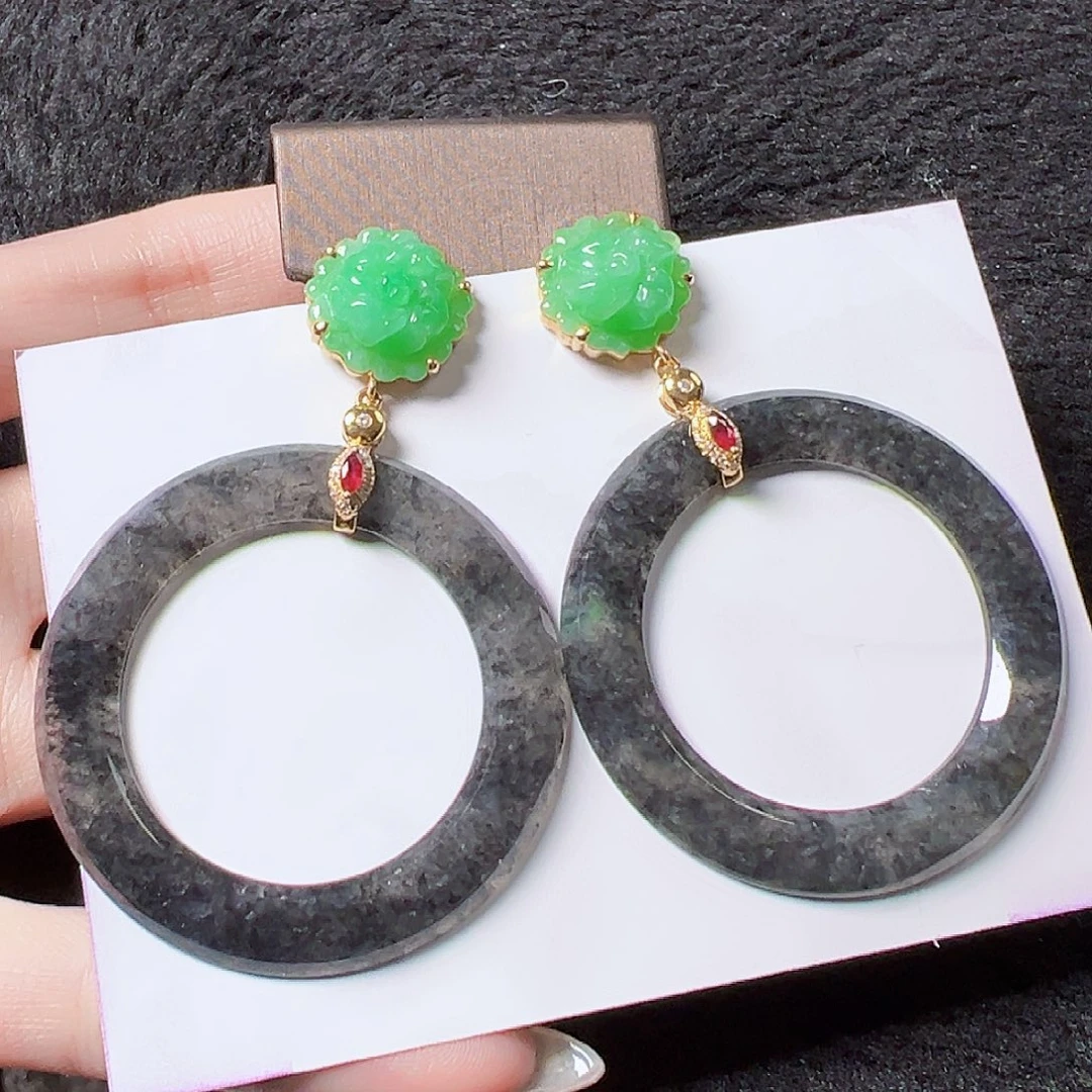 翡翠耳饰18K金镶嵌签收后24小时鉴赏期，过时不退