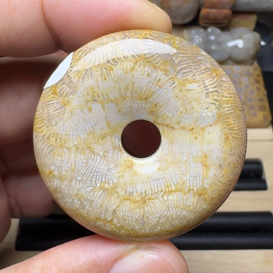 硅化玉未镶嵌纯天然色有机玉石保真色