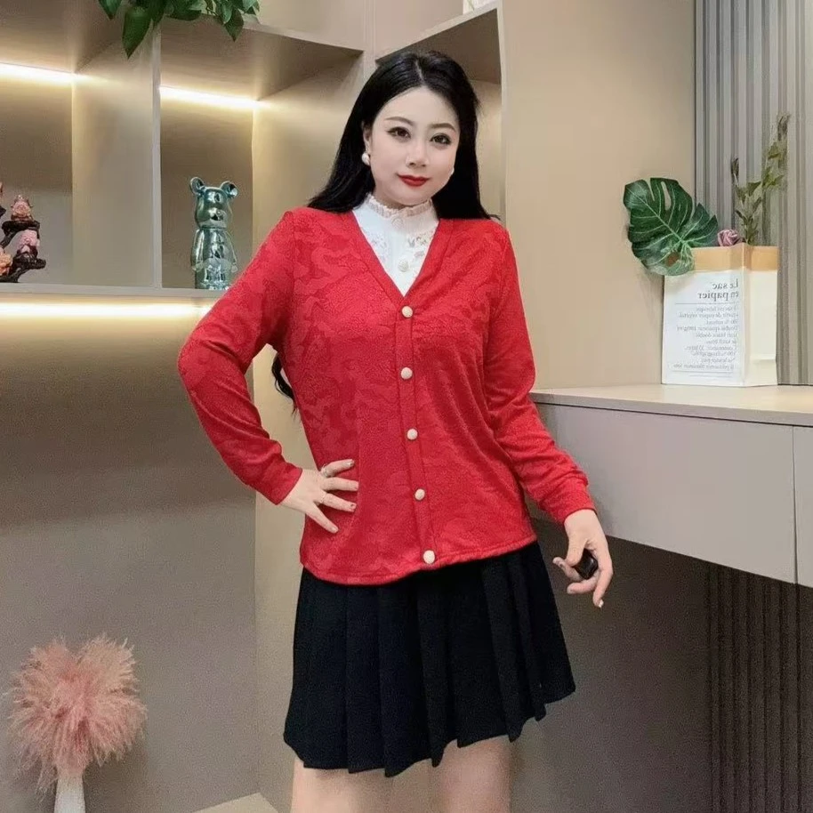 冬季加绒小衫-雨 91113 时尚气质假两件蕾丝设计胖MM大码女装新款