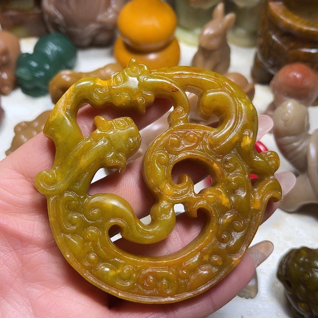 白玉菩提吊坠白玉菩提吊坠