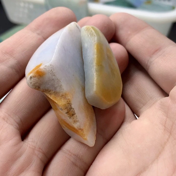 颈饰未镶嵌翡翠材料