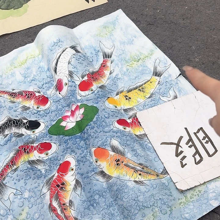 国画无毛或近于无毛或