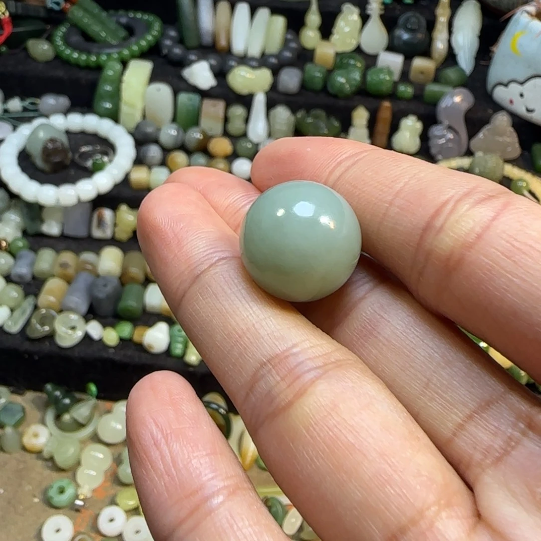 和田玉未镶嵌颈饰16mm且末蓝