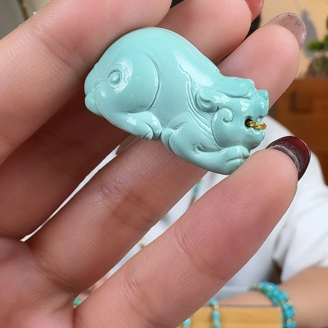 绿松石未镶嵌珠宝奇石