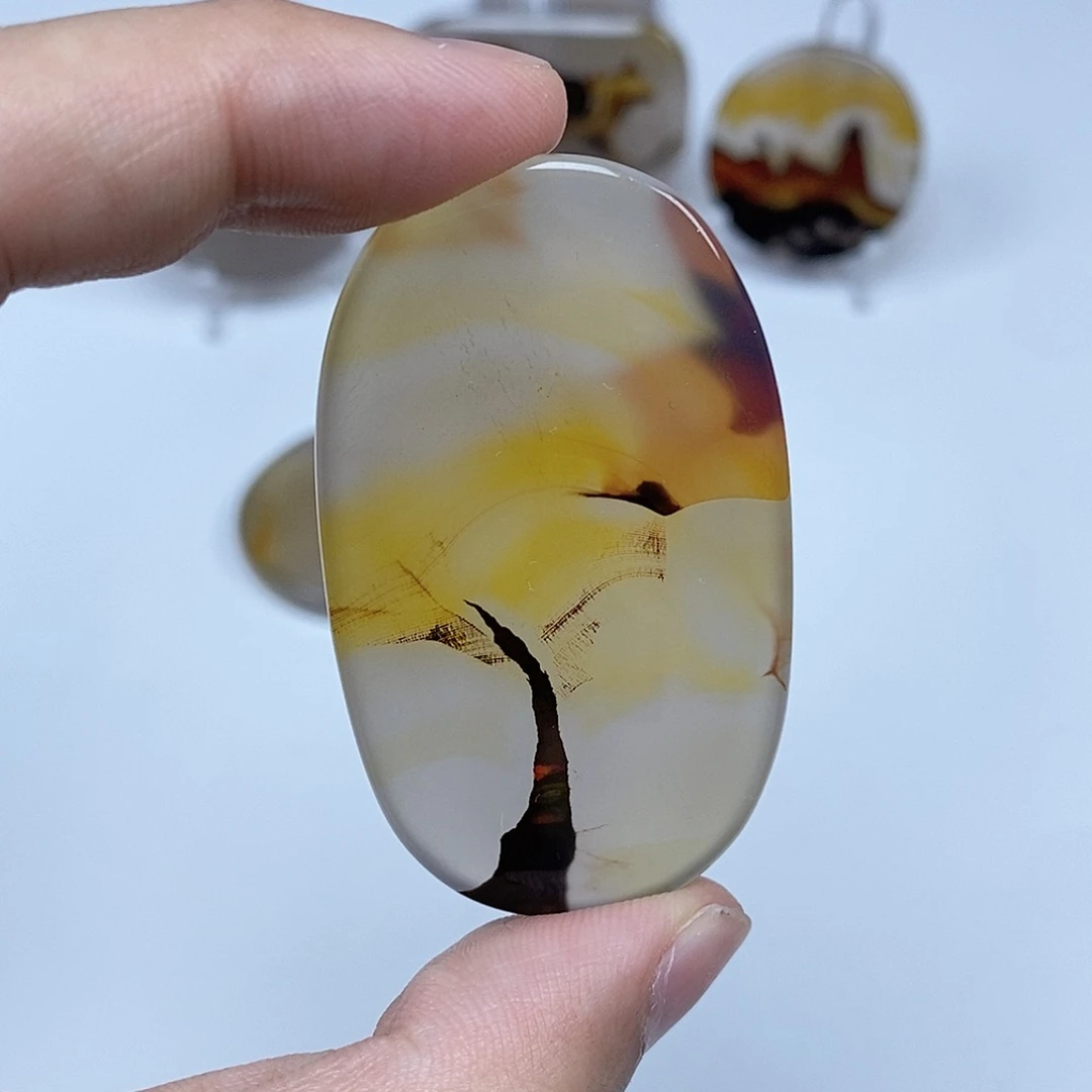 玛瑙/玉髓未镶嵌珠宝半成品