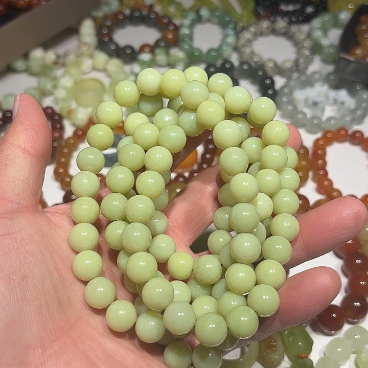 未镶嵌蛇纹石玉项链