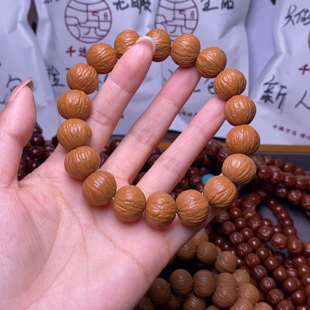 猴头核桃手串凤羽