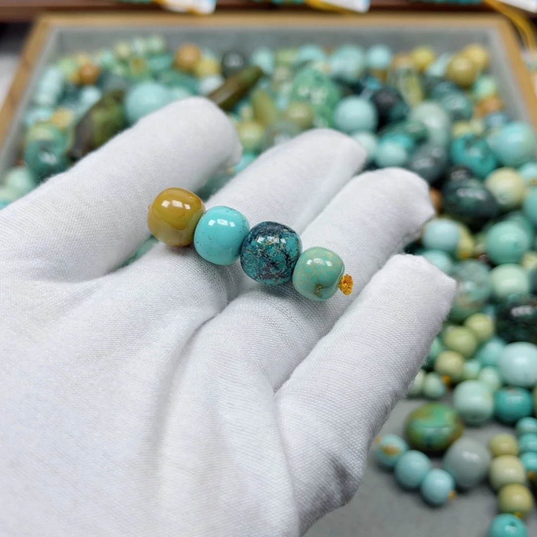 绿松石未镶嵌挂件