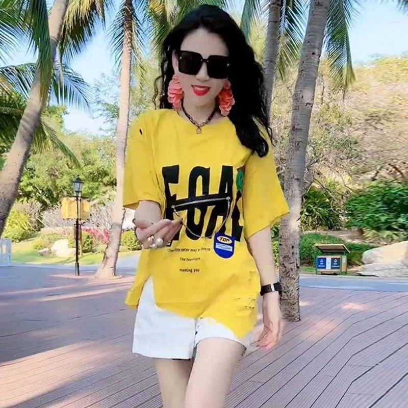 2025年夏季新款休闲宽松百搭上衣女士时尚大码女装T恤短袖设计感