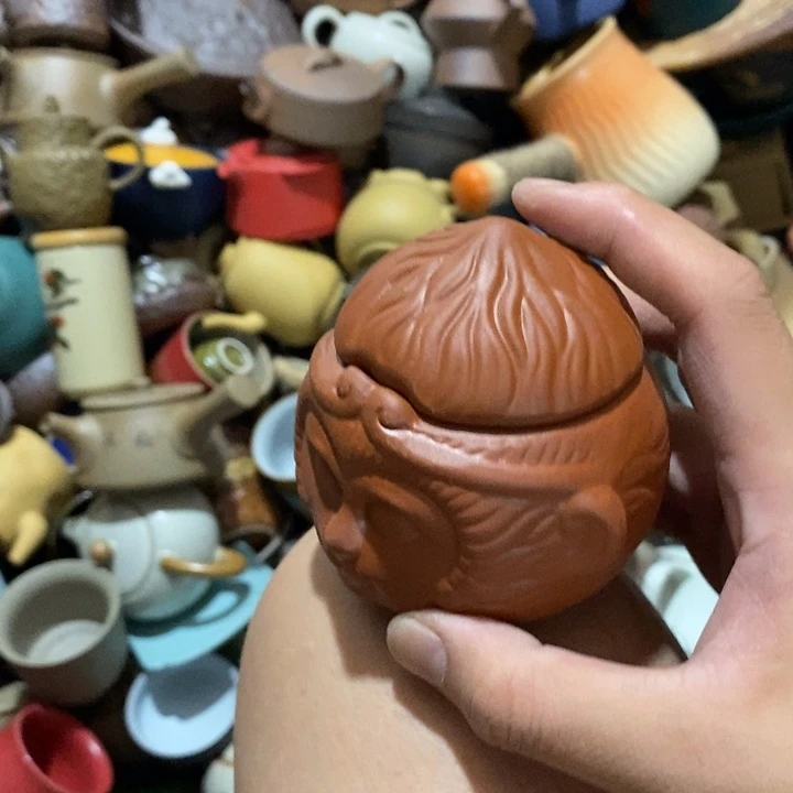 瓷片然后又被自己气哭了