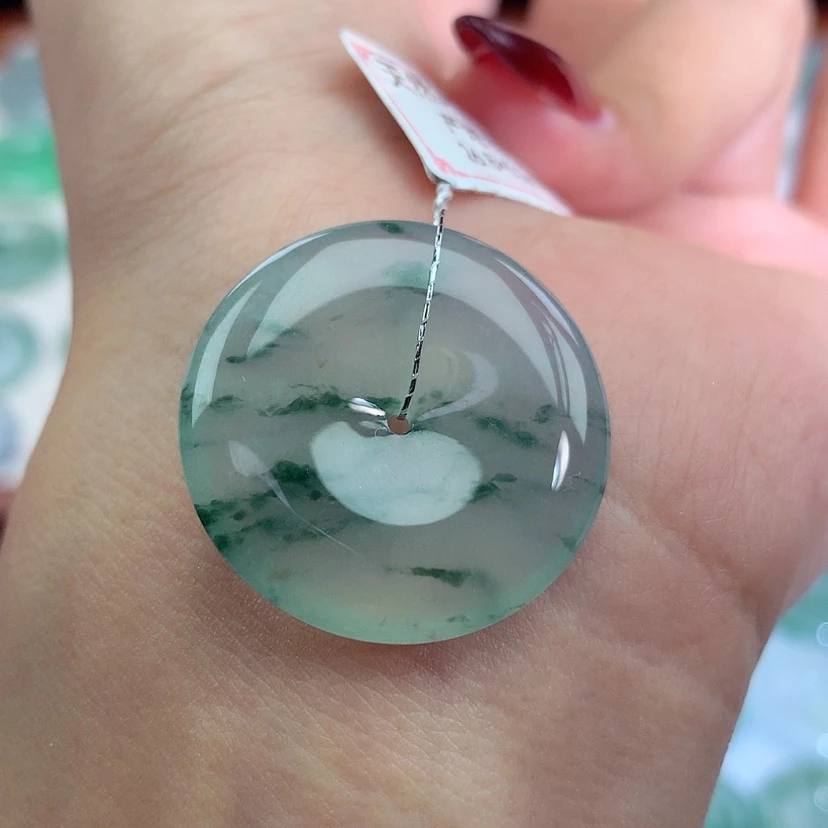 【闪购商品】翡翠吊坠(不含链)未镶嵌