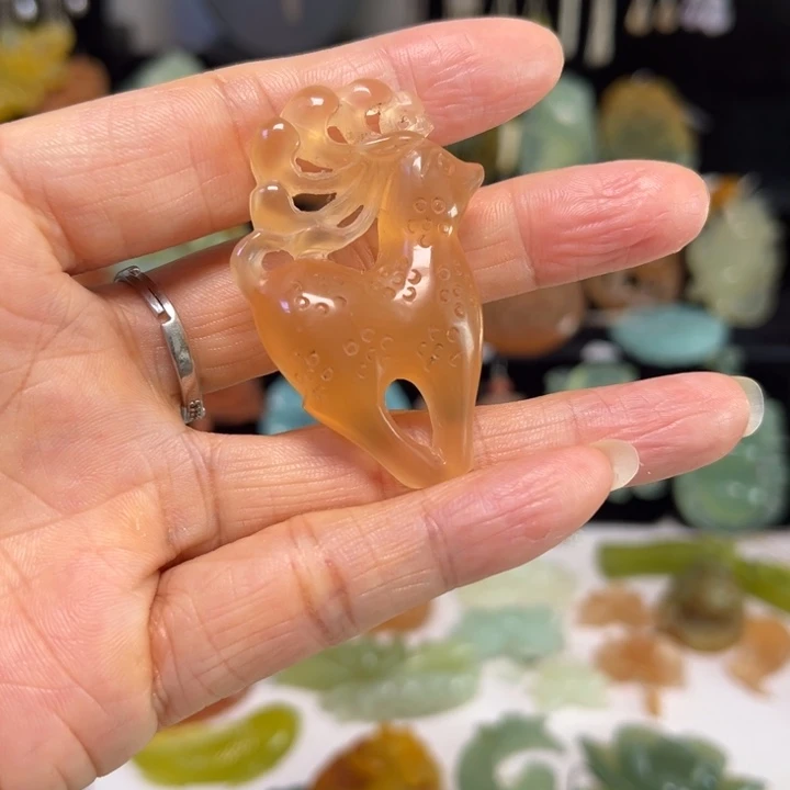 蛇纹石玉未镶嵌吊坠(赠链)