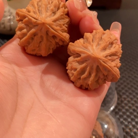 文玩核桃吊坠39.5全品龙门涧