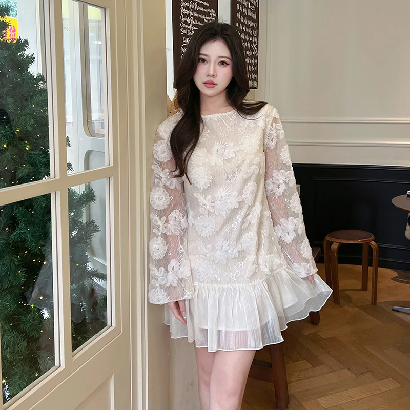 SUSAN LAZAR浮雕花朵亮片荷叶边连衣裙