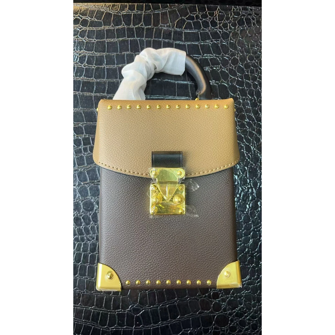 080 时尚休闲百搭包包 驴 马 G 杨家 D 香 包包