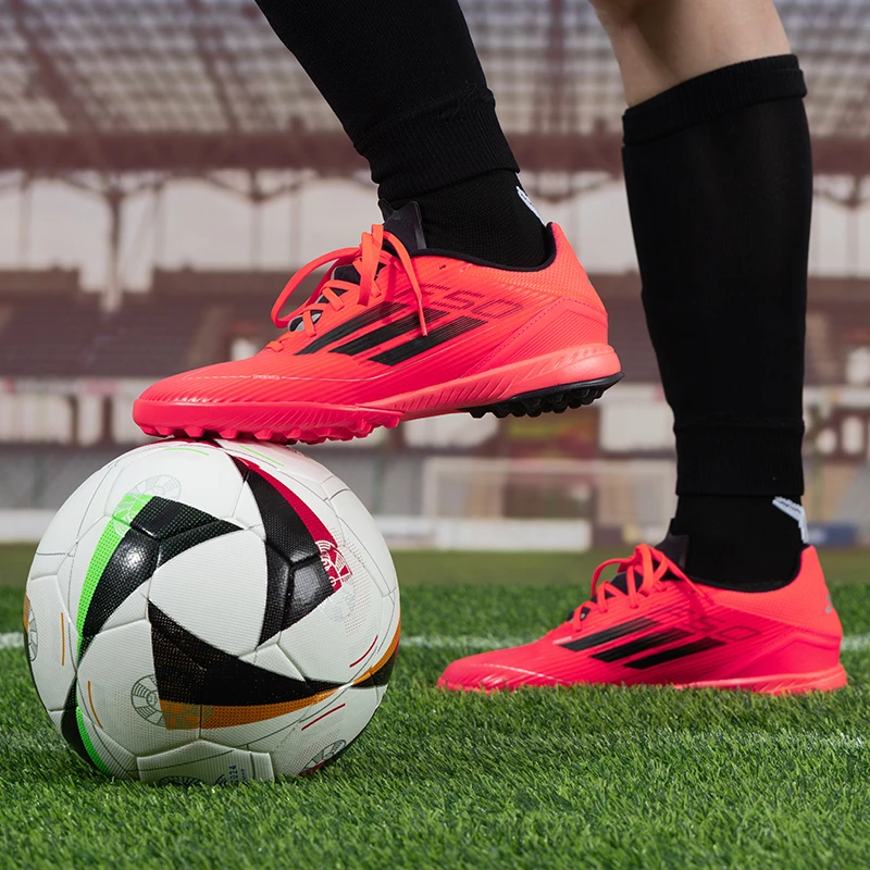 【足球】阿迪达斯男女鞋新款缓震运动鞋TF钉鞋比赛训练足球鞋IF1335