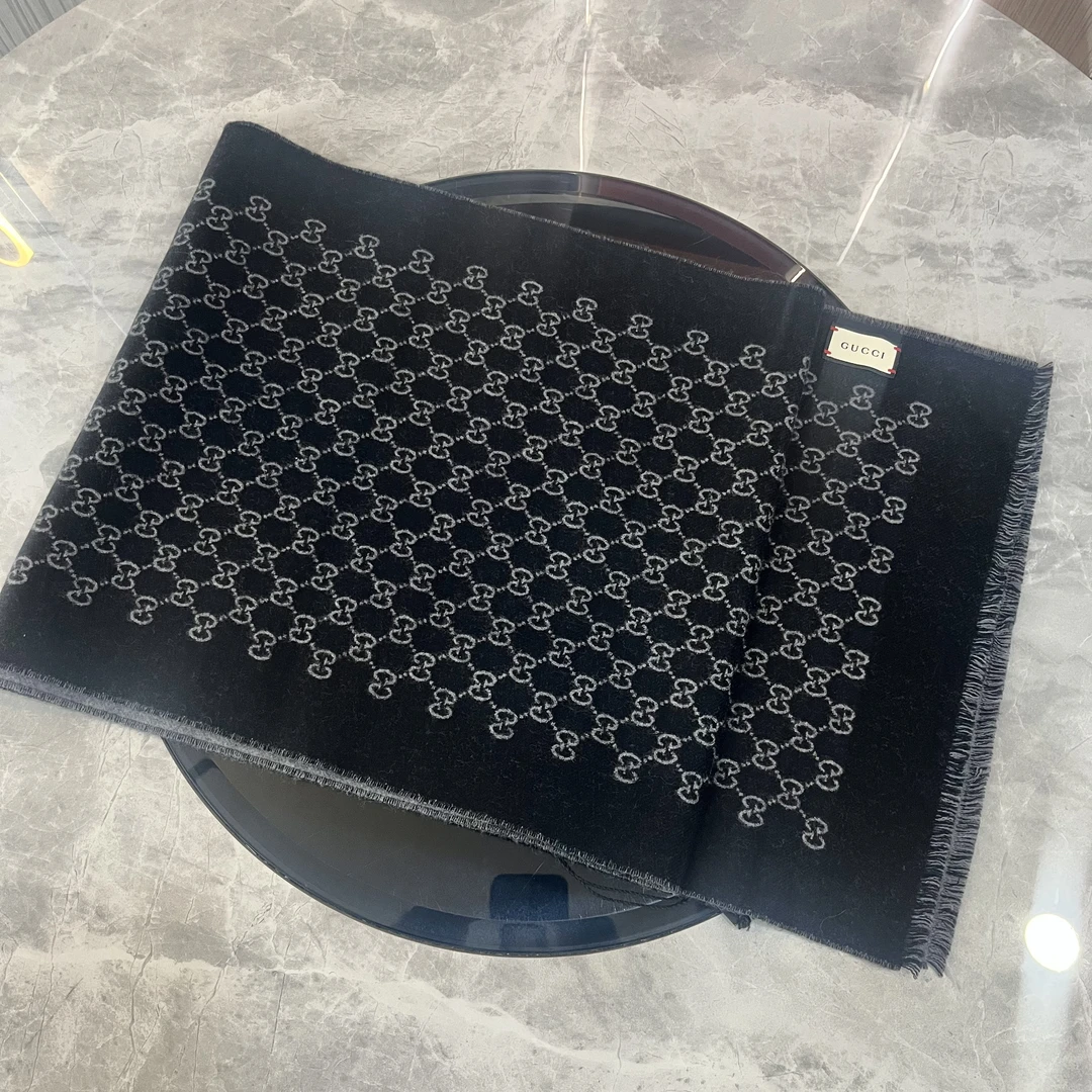 99新 GUCCI/古驰 【辛河奢品】古驰  印花满花围巾