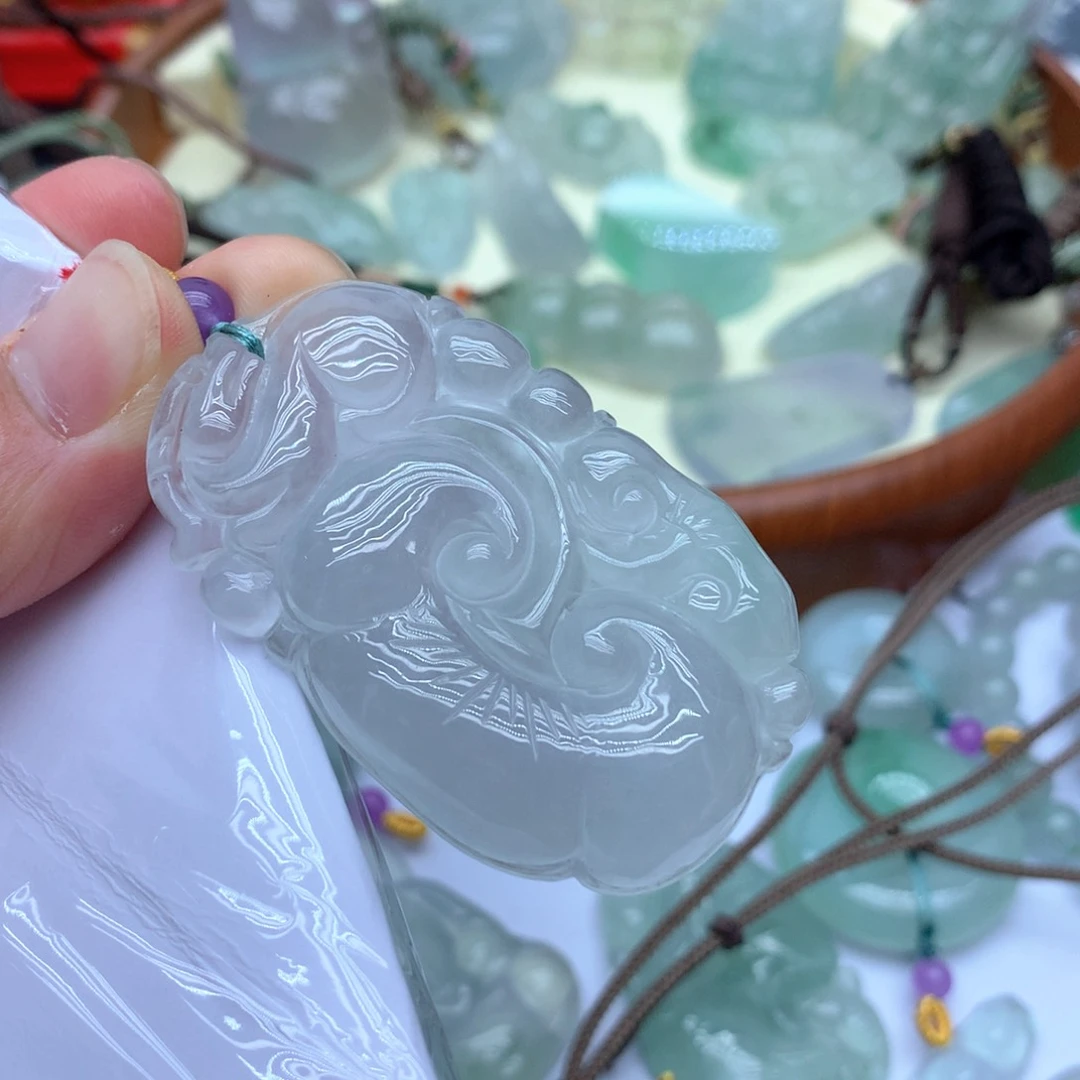 用***4高端定制瑞兽如意吊坠