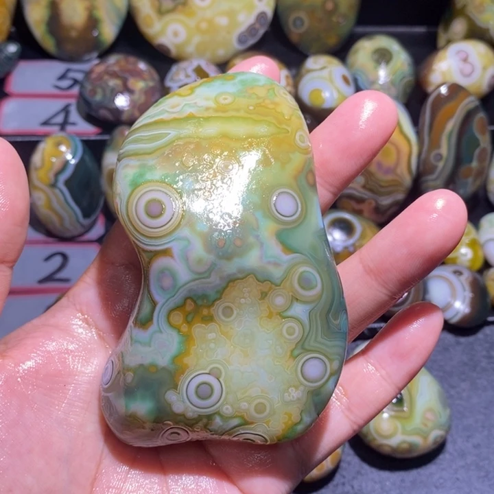 玛瑙/玉髓未镶嵌珠宝半成品61