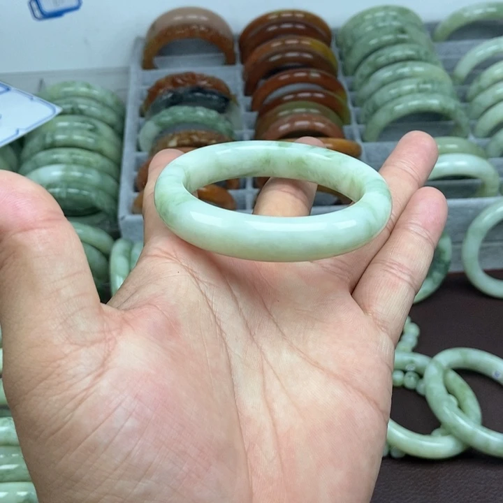 蛇纹石玉手镯未镶嵌晓*娜