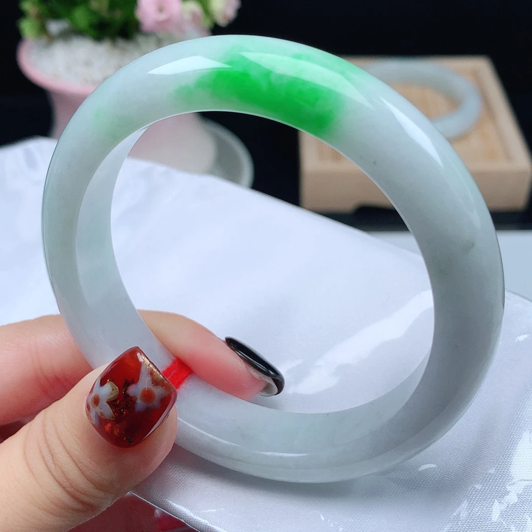 翡翠未镶嵌手镯1554