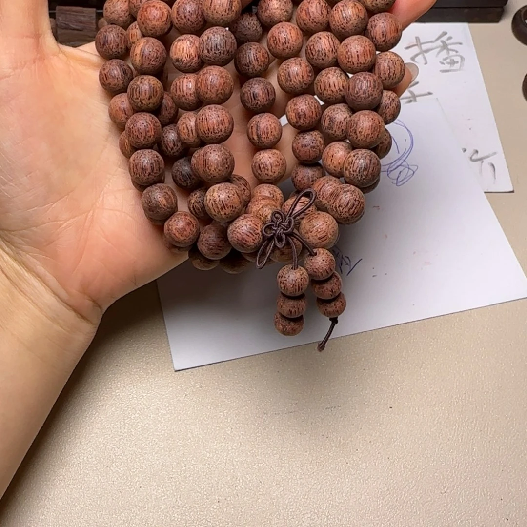 ****天藤类降真香白油圆珠1.0*108多圈手串