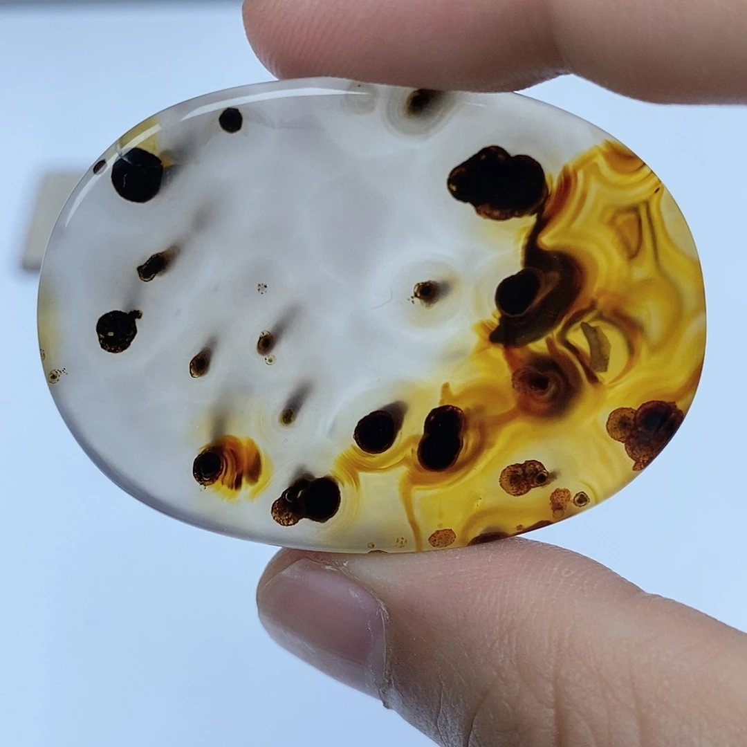 玛瑙/玉髓未镶嵌珠宝半成品