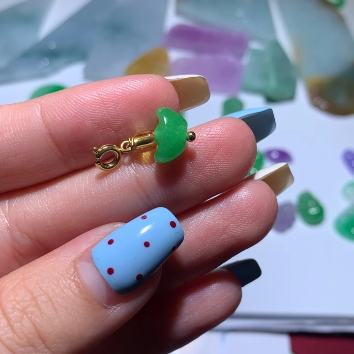 翡翠未镶嵌颈饰无镶嵌68