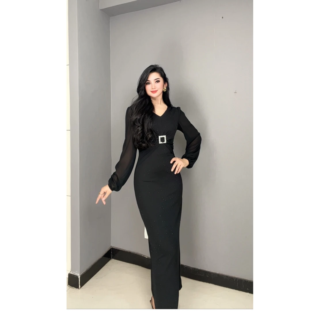 3101【包邮】新款时尚气质黑色烫钻显瘦女装连衣裙