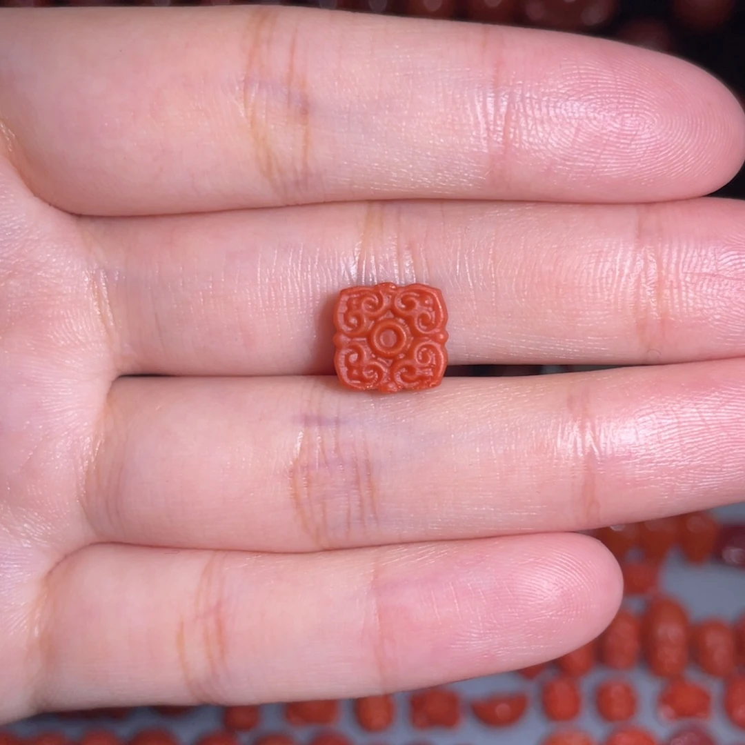 南红玛瑙未镶嵌如意9.6mm