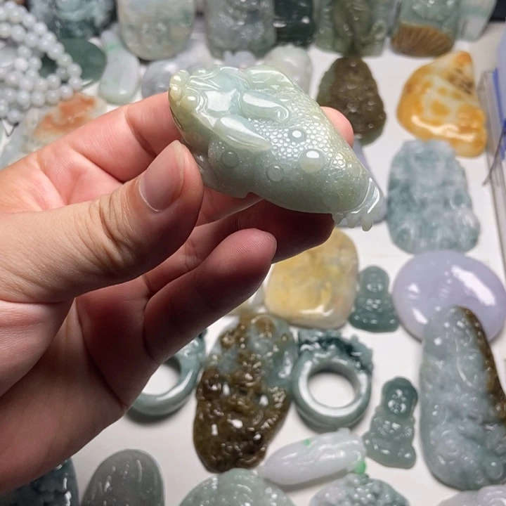颈饰未镶嵌翡翠金蟾78