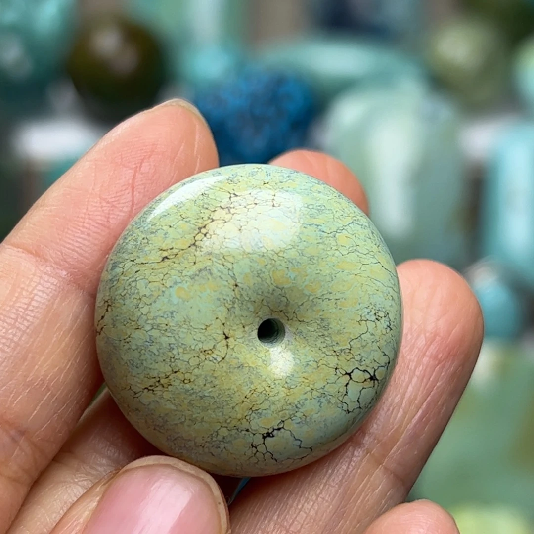 绿松石未镶嵌天然原矿绿松石