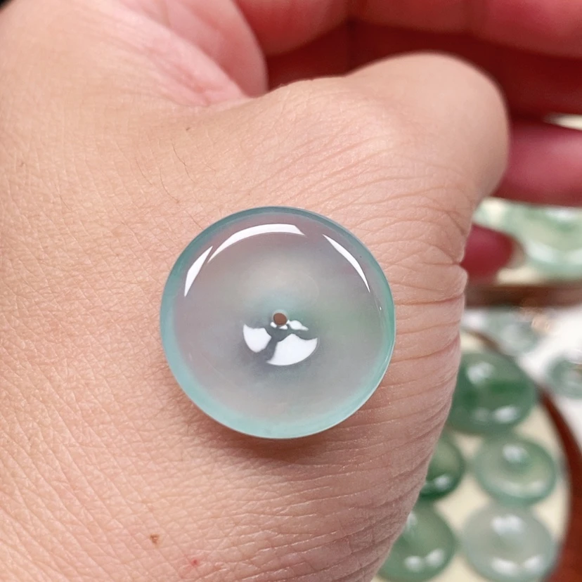【闪购商品】颈饰未镶嵌翡翠