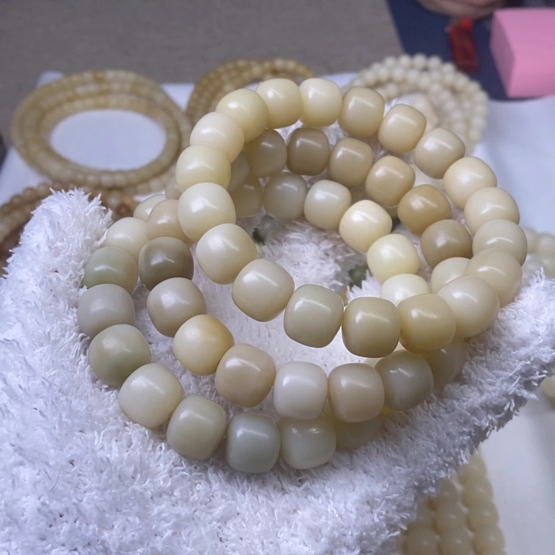 菩提根/象牙果吊坠卡14老型丑串福利串原生态干磨一条