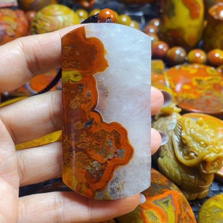 未镶嵌战国红吊坠玛瑙/玉髓