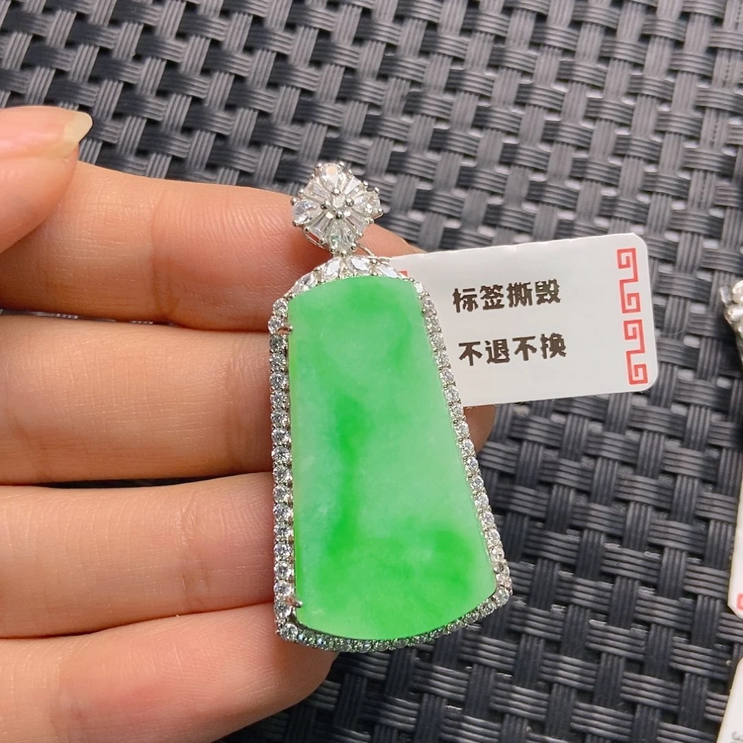 翡翠银S925镶嵌颈饰