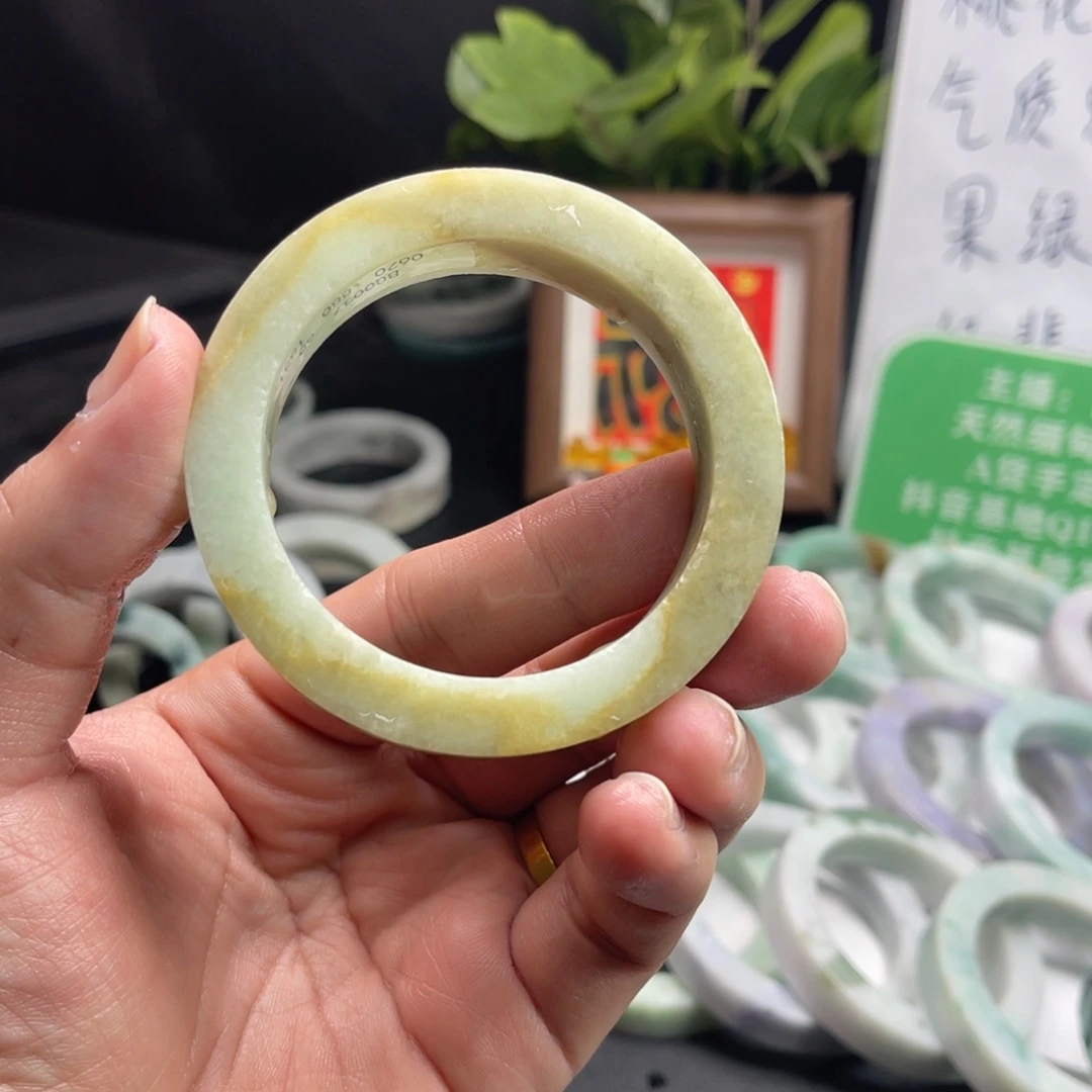 定制翡翠未镶嵌天然缅甸翡翠A货