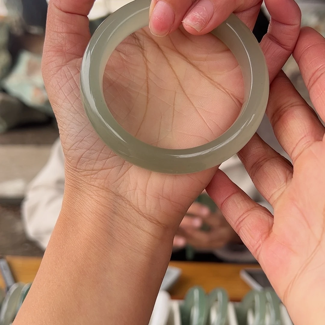 绿东陵冰晴水手镯