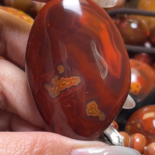 玛瑙/玉髓未镶嵌吊坠