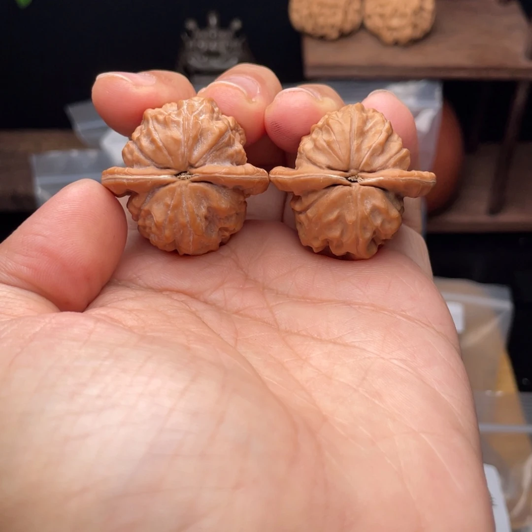 F***i文玩核桃把件34全品大红袍