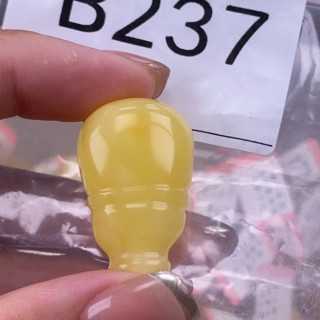 琥珀未镶嵌珠宝奇石18.4