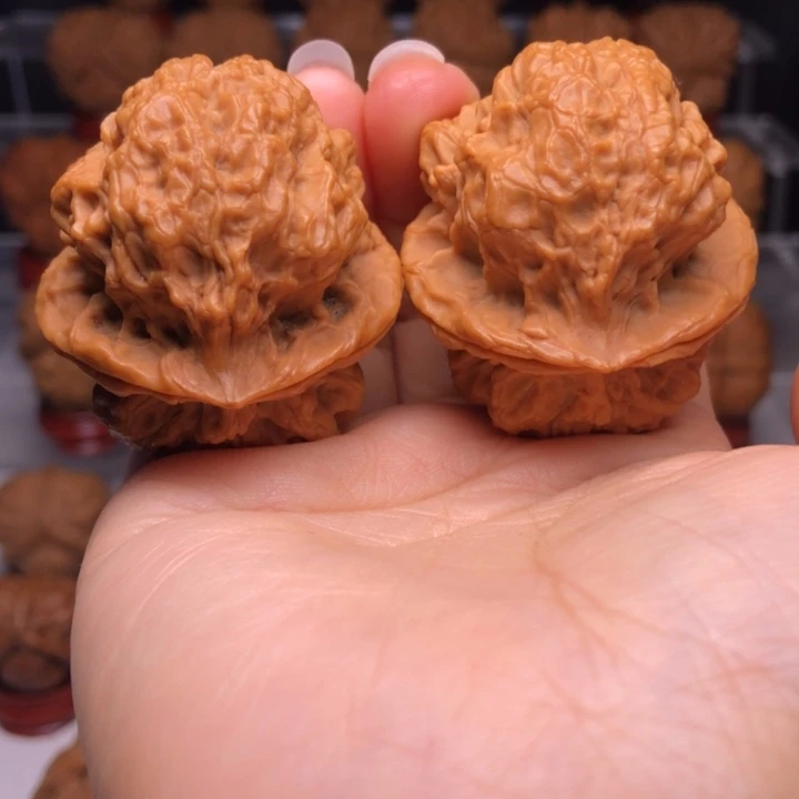 吊坠文玩核桃40圣元狮王