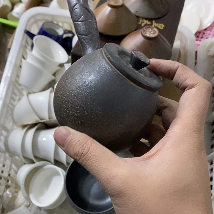 陶瓷艺术品及陶瓷制品