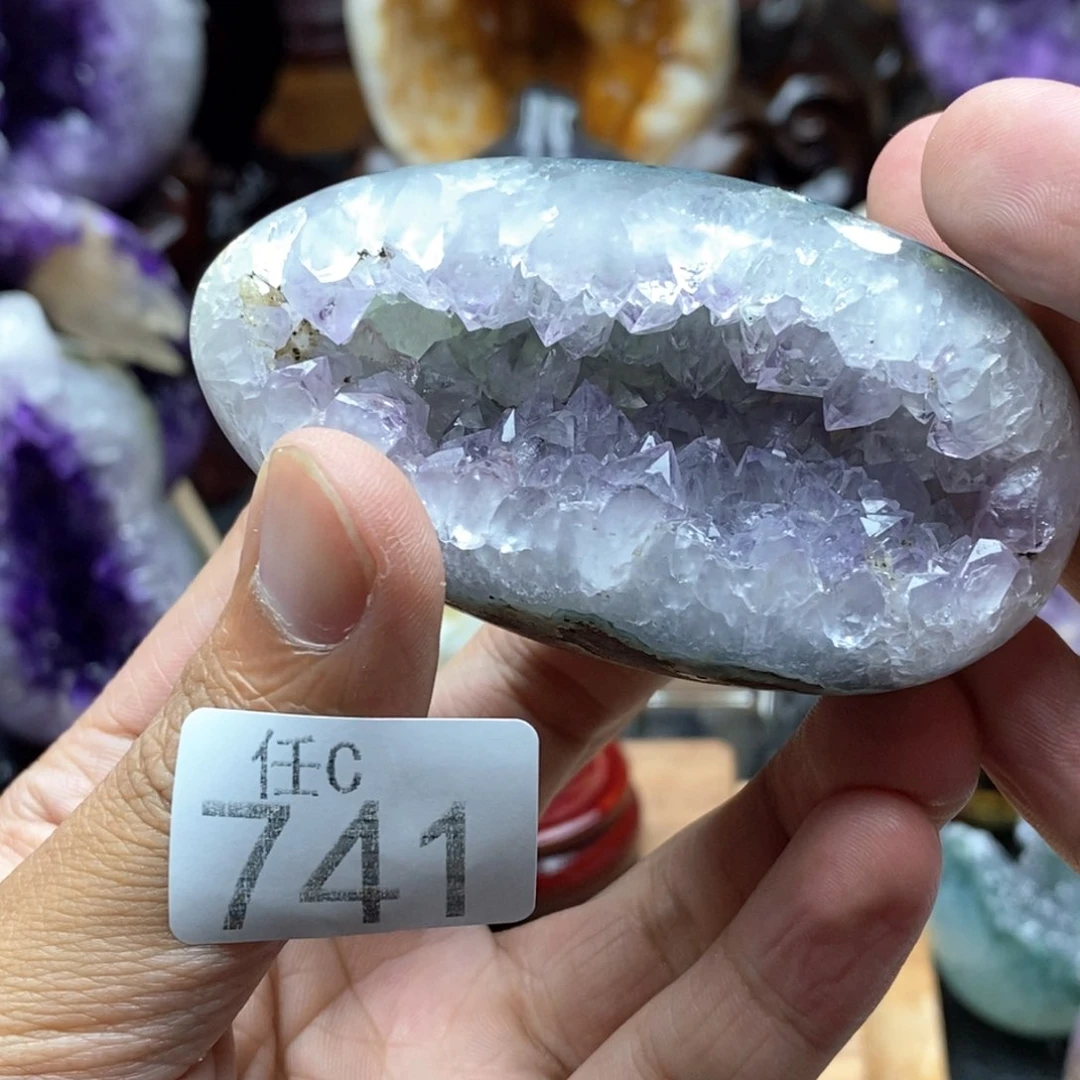 未镶嵌大型摆件（非配饰）水晶