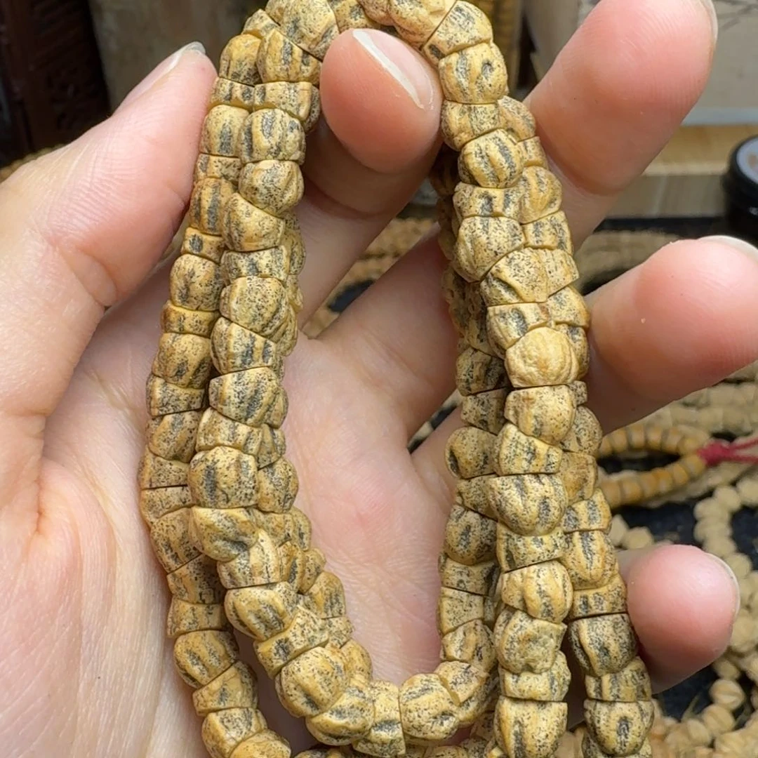 柏香籽/百香籽吊坠热振鬼肠