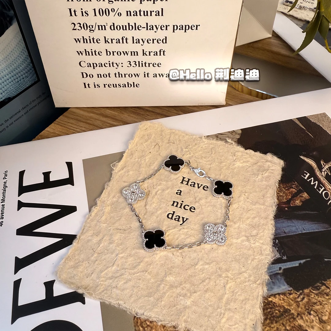 铜合金锆石手链 铜合金轻奢五花熊猫配色ins间钻手链小众SL-1028