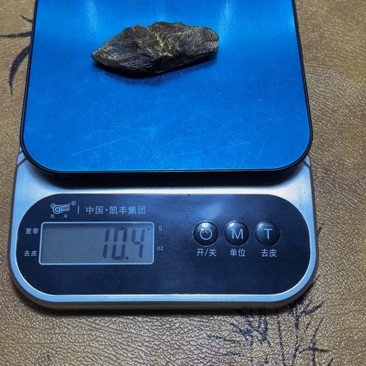 入***龙沉香碎屑沉香母树留疤纽结10g