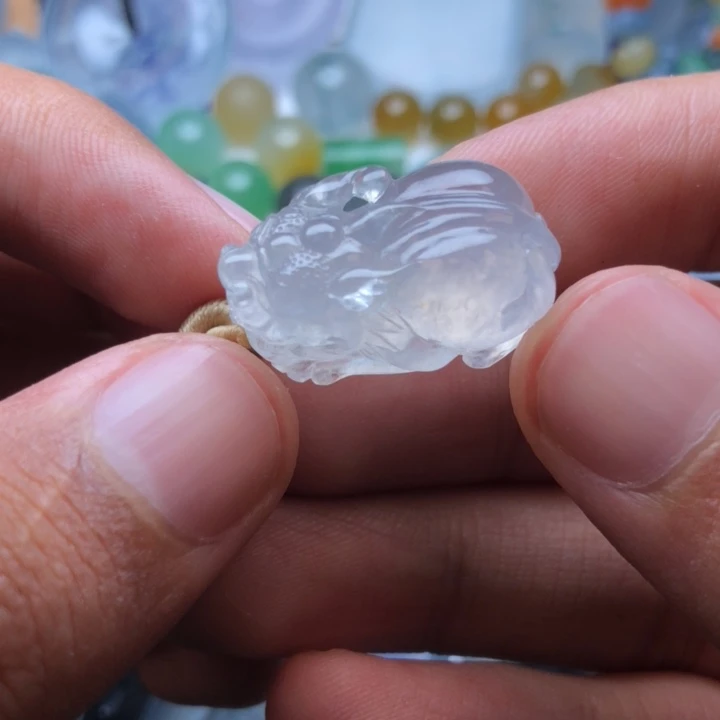 未镶嵌定制翡翠挂件