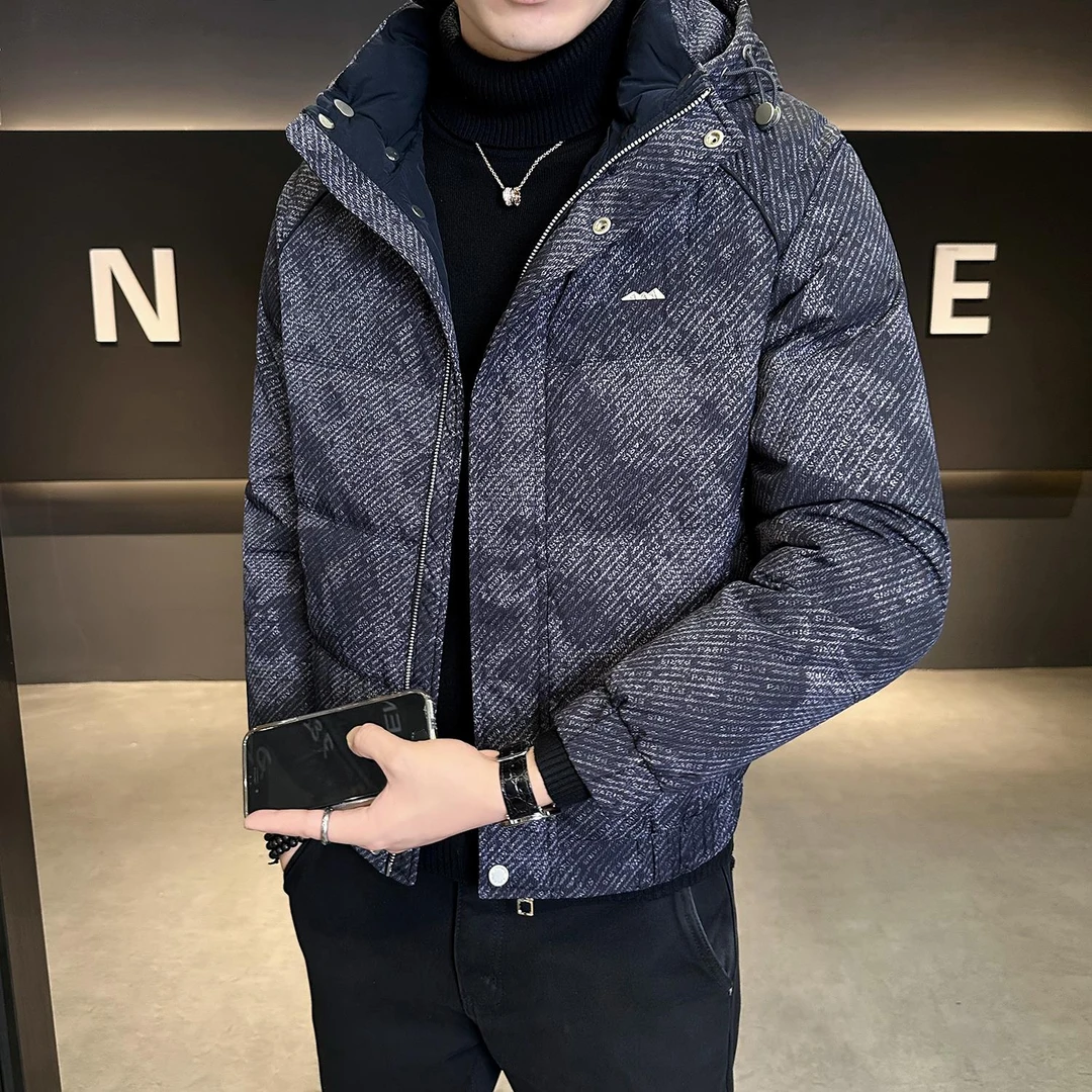 2025冬季新款男士潮流轻奢外套男百搭时尚轻薄连帽男款羽绒服上衣