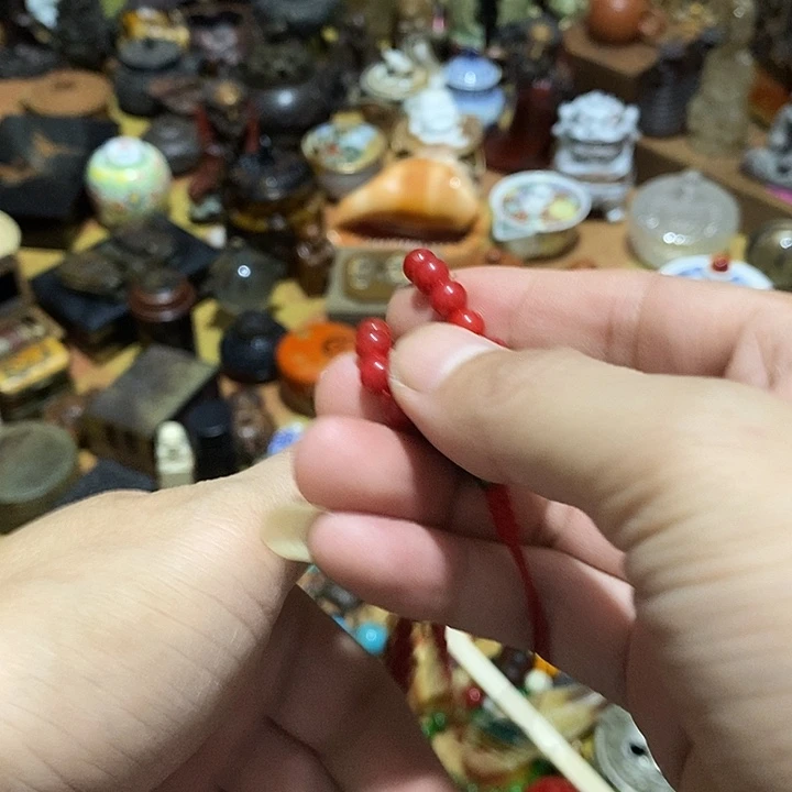 水晶观世音菩萨瓷器制作工艺精湛工艺